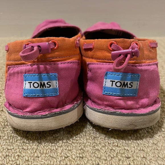TOMS pink and orange slip ons- size 8 - Picture 4 of 7